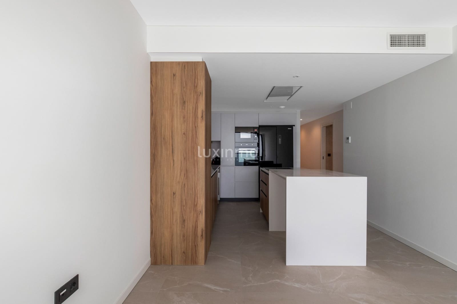 2 makuuhuone Asunto vuokrattavana paikassa La Villajoyosa / Vila Joiosa mukana uima-altaan 
autotalli - 1 700 € (Ref: 9805282)