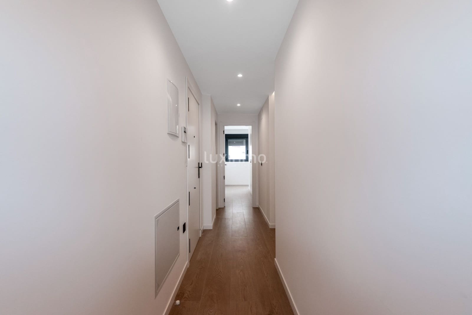 2 makuuhuone Asunto vuokrattavana paikassa La Villajoyosa / Vila Joiosa mukana uima-altaan 
autotalli - 1 700 € (Ref: 9805282)