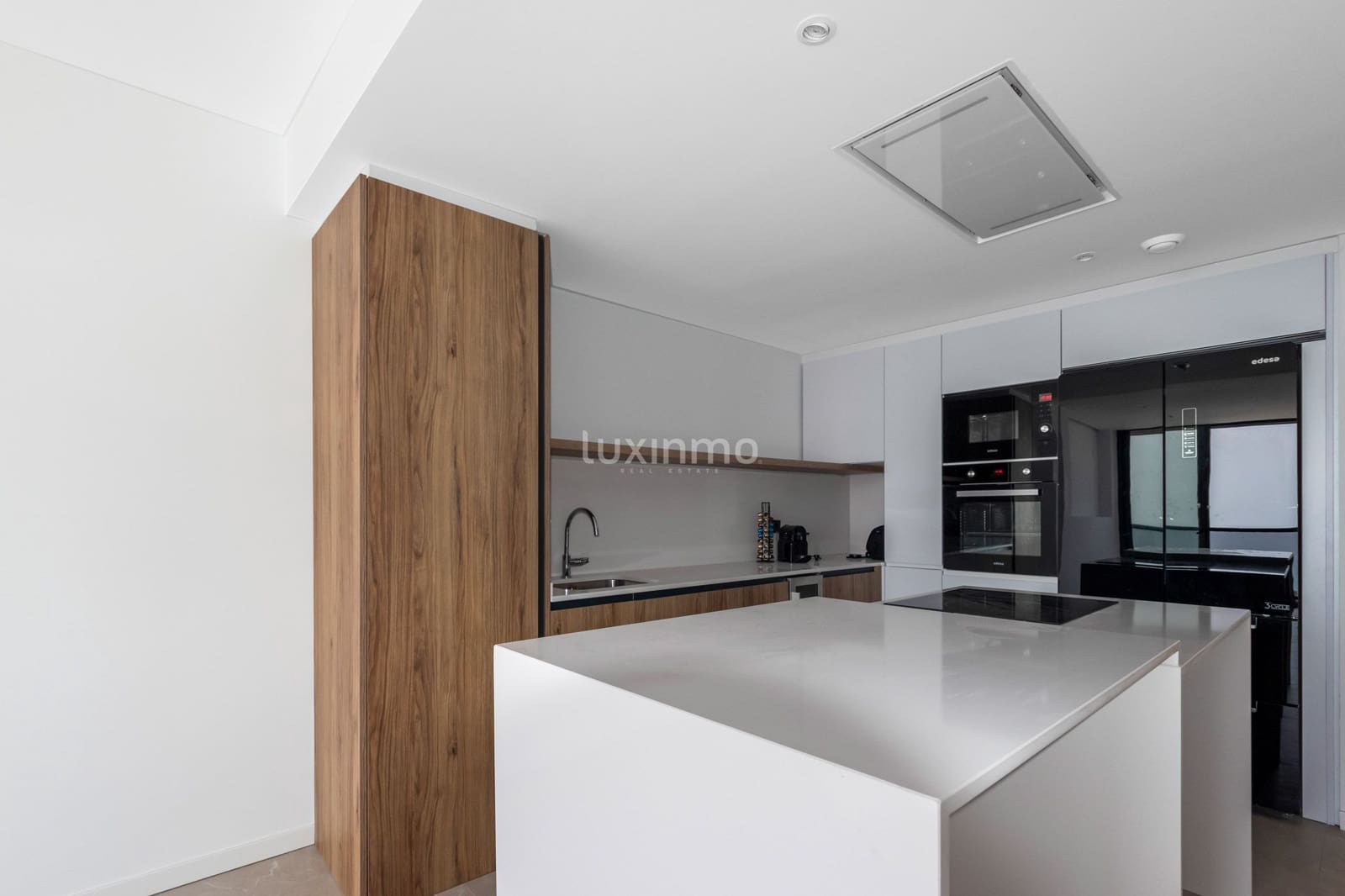 2 makuuhuone Asunto vuokrattavana paikassa La Villajoyosa / Vila Joiosa mukana uima-altaan 
autotalli - 1 700 € (Ref: 9805282)