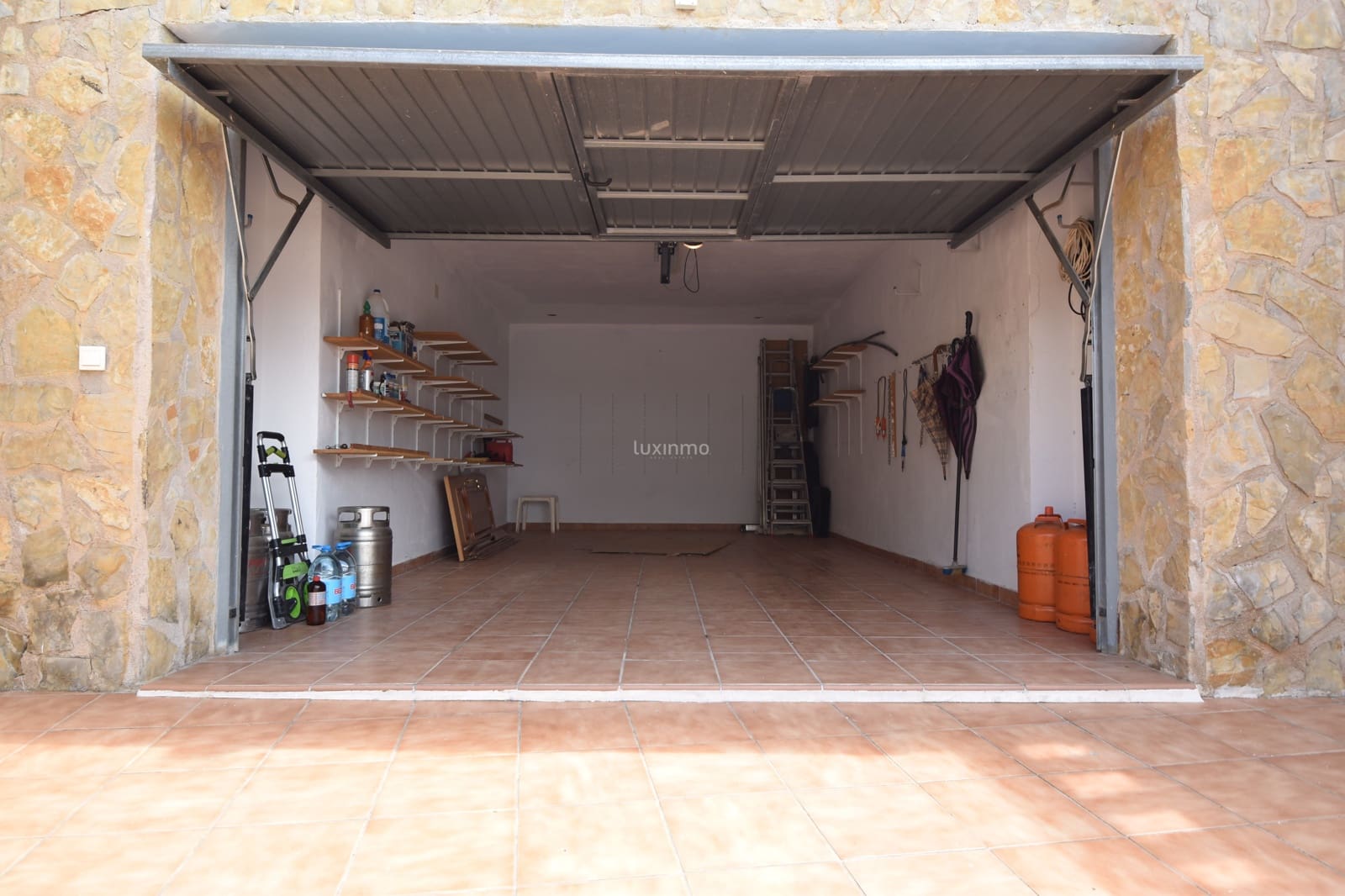 Chalet de 4 habitaciones en Benidorm en venta con piscina garaje - 1.200.000 € (Ref: 9807237)