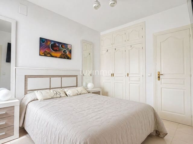 2 makuuhuone Huvila vuokrattavana paikassa Calpe / Calp mukana uima-altaan 
autotalli - 1 350 € (Ref: 9807238)