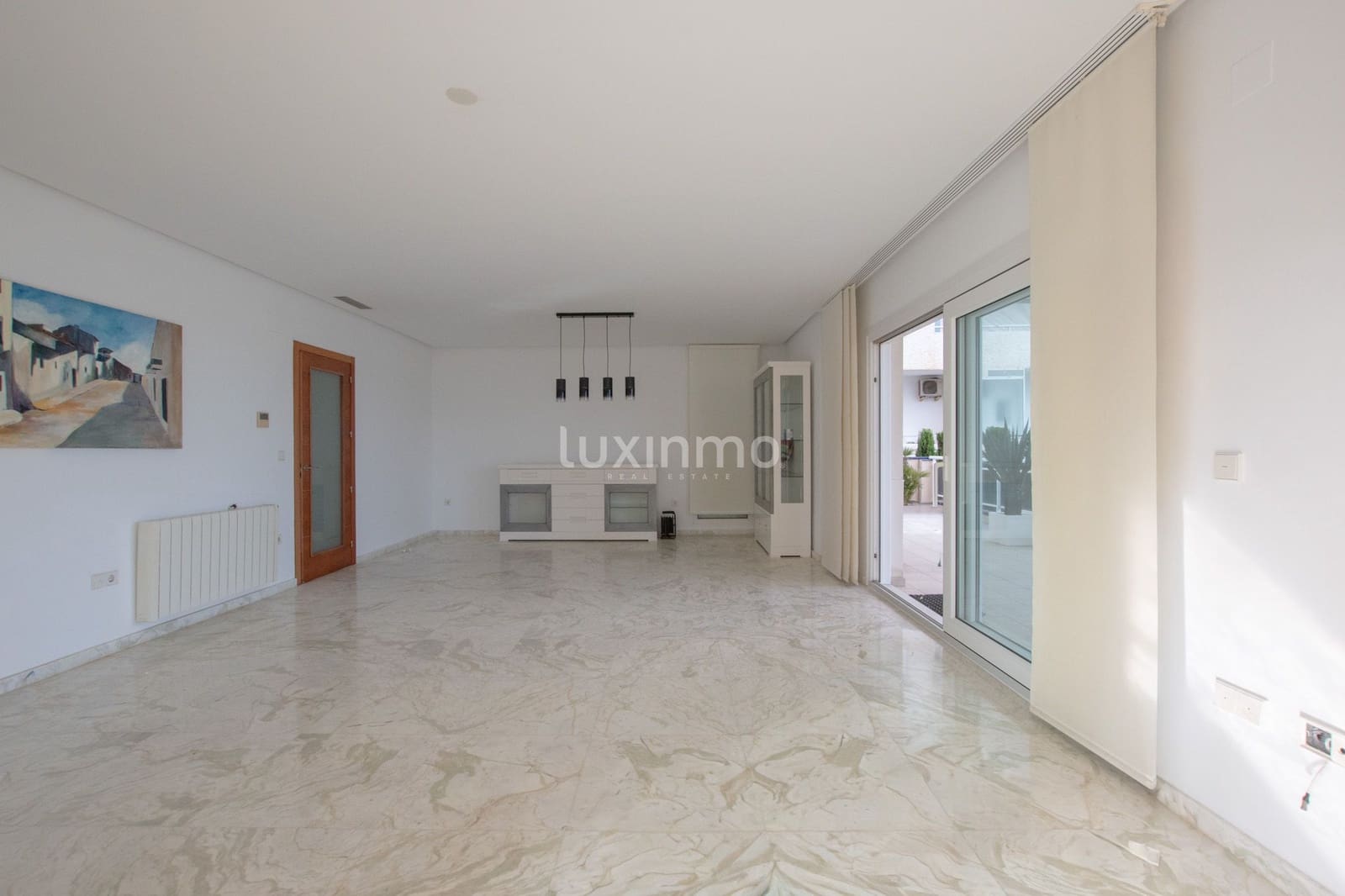 3 quarto Apartamento para arrendar em Altea com piscina garagem - 3 500 € (Ref: 9812588)