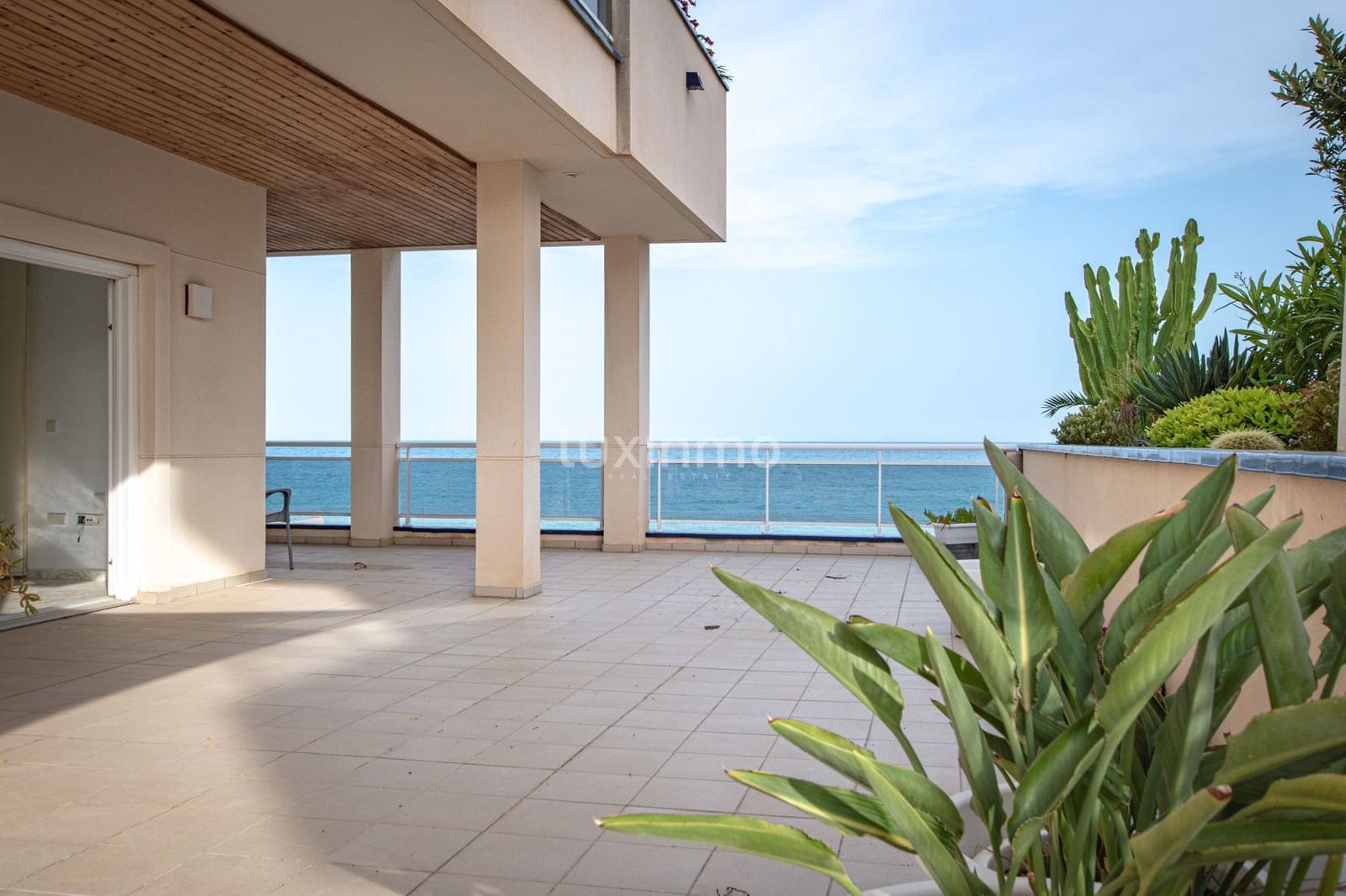 3 quarto Apartamento para arrendar em Altea com piscina garagem - 3 500 € (Ref: 9812588)