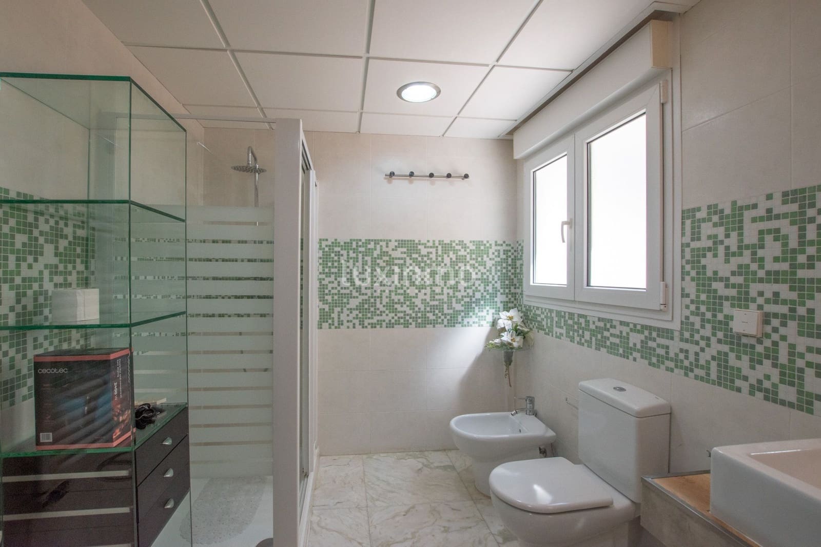 Apartamento de 3 habitaciones en Altea en alquiler con piscina garaje - 3.400 € (Ref: 9812588)