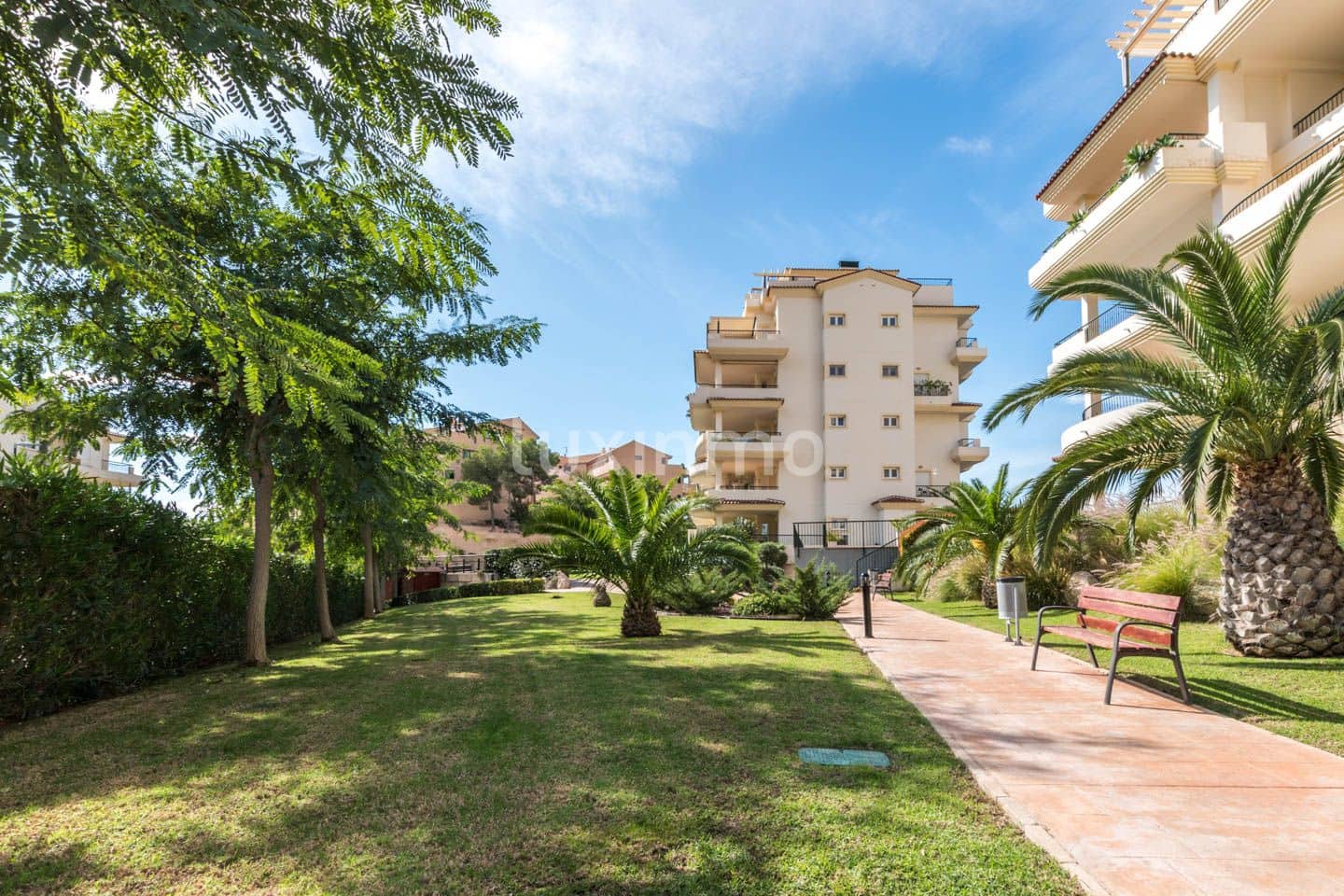 2 slaapkamer Appartement te huur in Altea met zwembad garage - € 1.600 (Ref: 9812634)