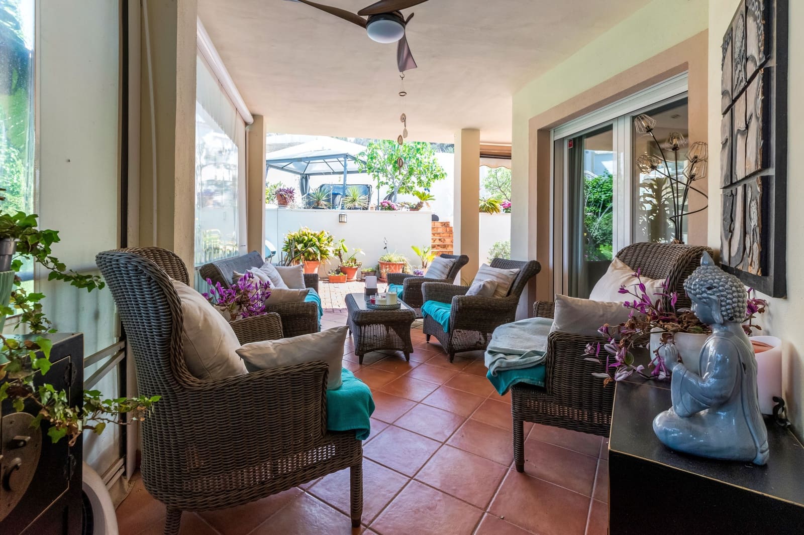 4 soveværelse Villa til salg i Alfaz del Pi / L'Alfas del Pi med swimmingpool garage - € 619.000 (Ref: 9818627)