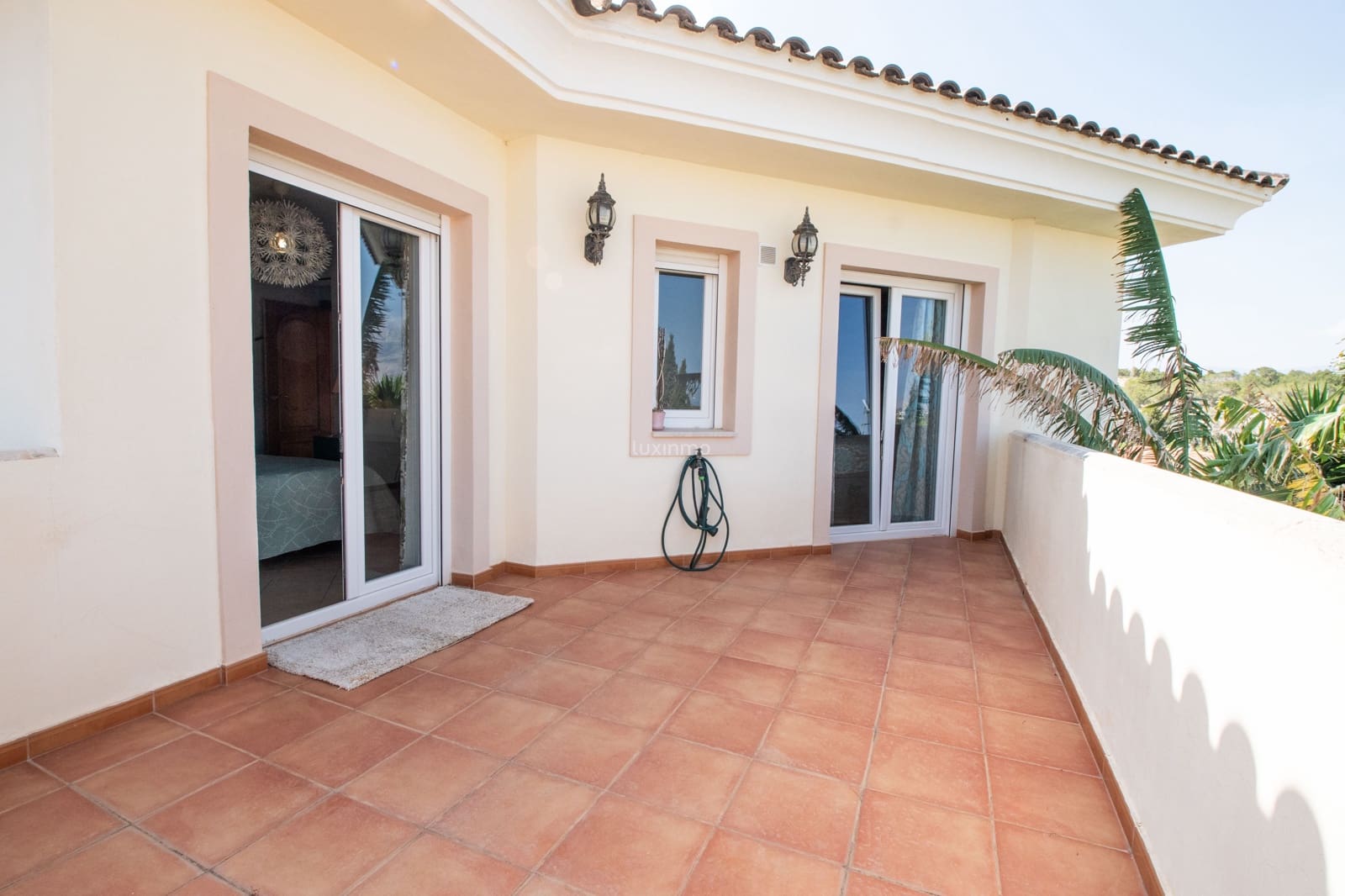 4 soveværelse Villa til salg i Alfaz del Pi / L'Alfas del Pi med swimmingpool garage - € 619.000 (Ref: 9818627)