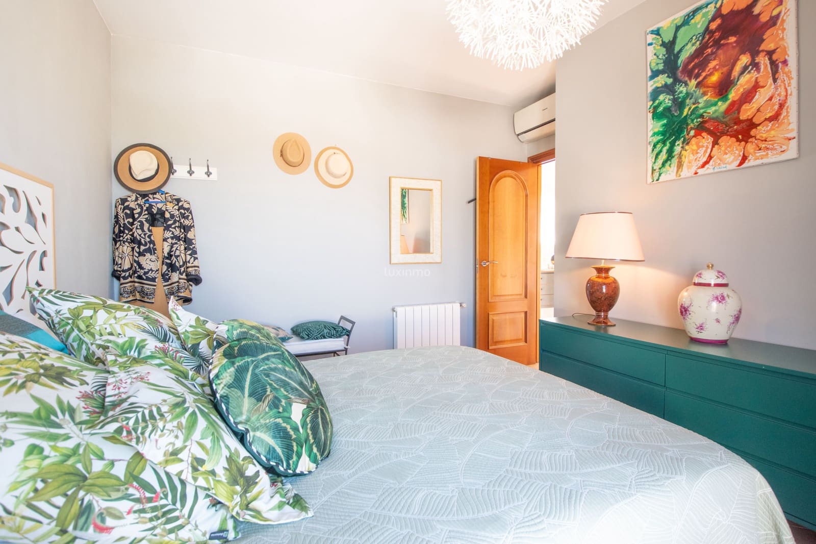 4 soveværelse Villa til salg i Alfaz del Pi / L'Alfas del Pi med swimmingpool garage - € 619.000 (Ref: 9818627)