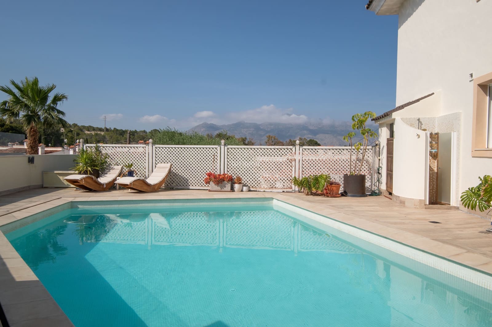 4 soveværelse Villa til salg i Alfaz del Pi / L'Alfas del Pi med swimmingpool garage - € 619.000 (Ref: 9818627)