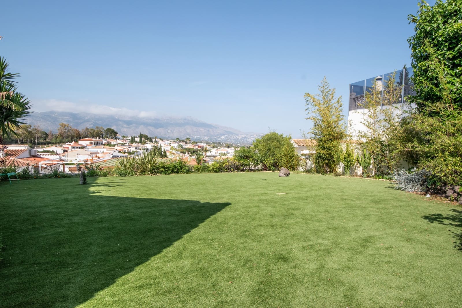 4 soveværelse Villa til salg i Alfaz del Pi / L'Alfas del Pi med swimmingpool garage - € 619.000 (Ref: 9818627)