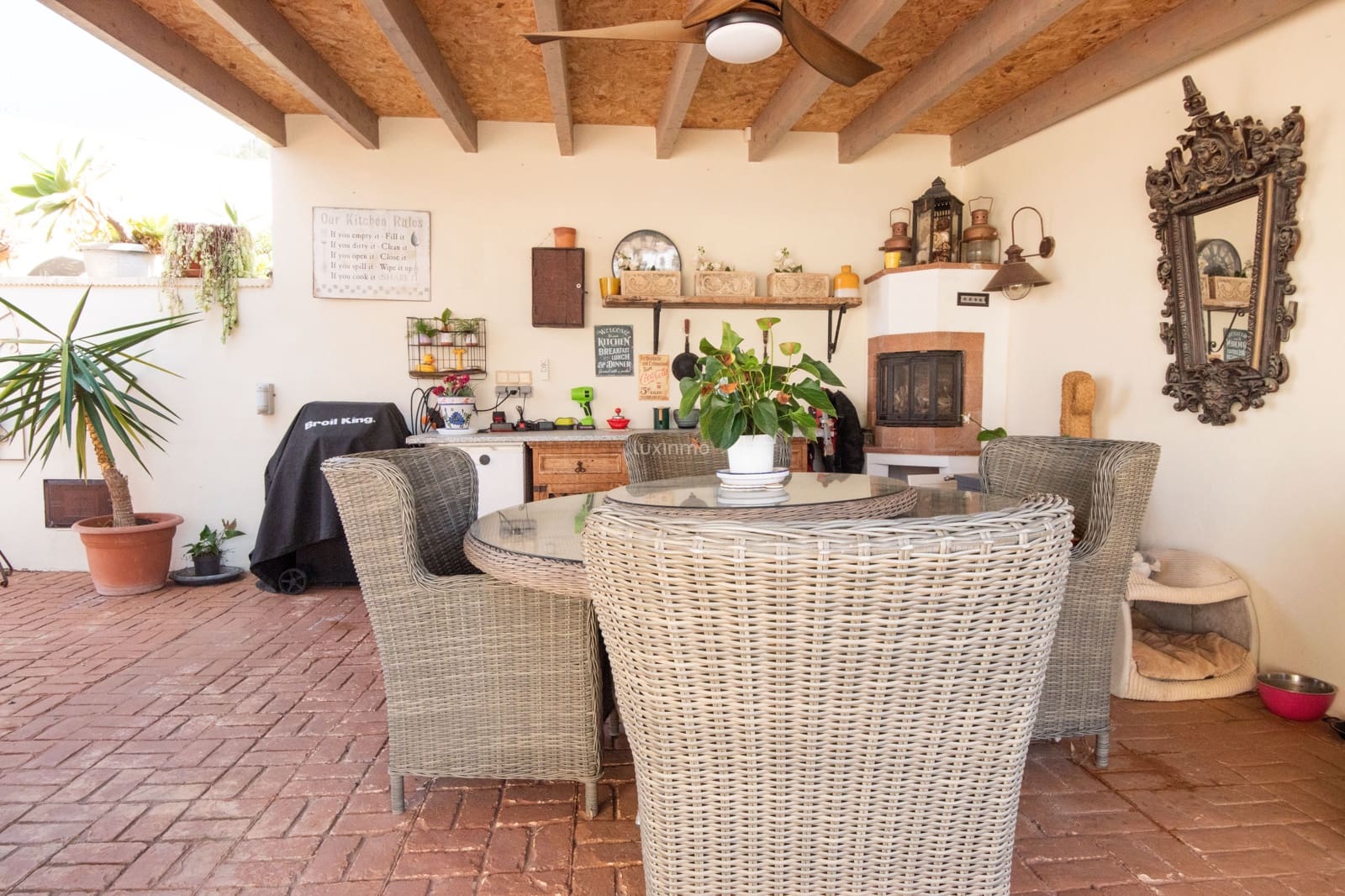 4 soveværelse Villa til salg i Alfaz del Pi / L'Alfas del Pi med swimmingpool garage - € 619.000 (Ref: 9818627)