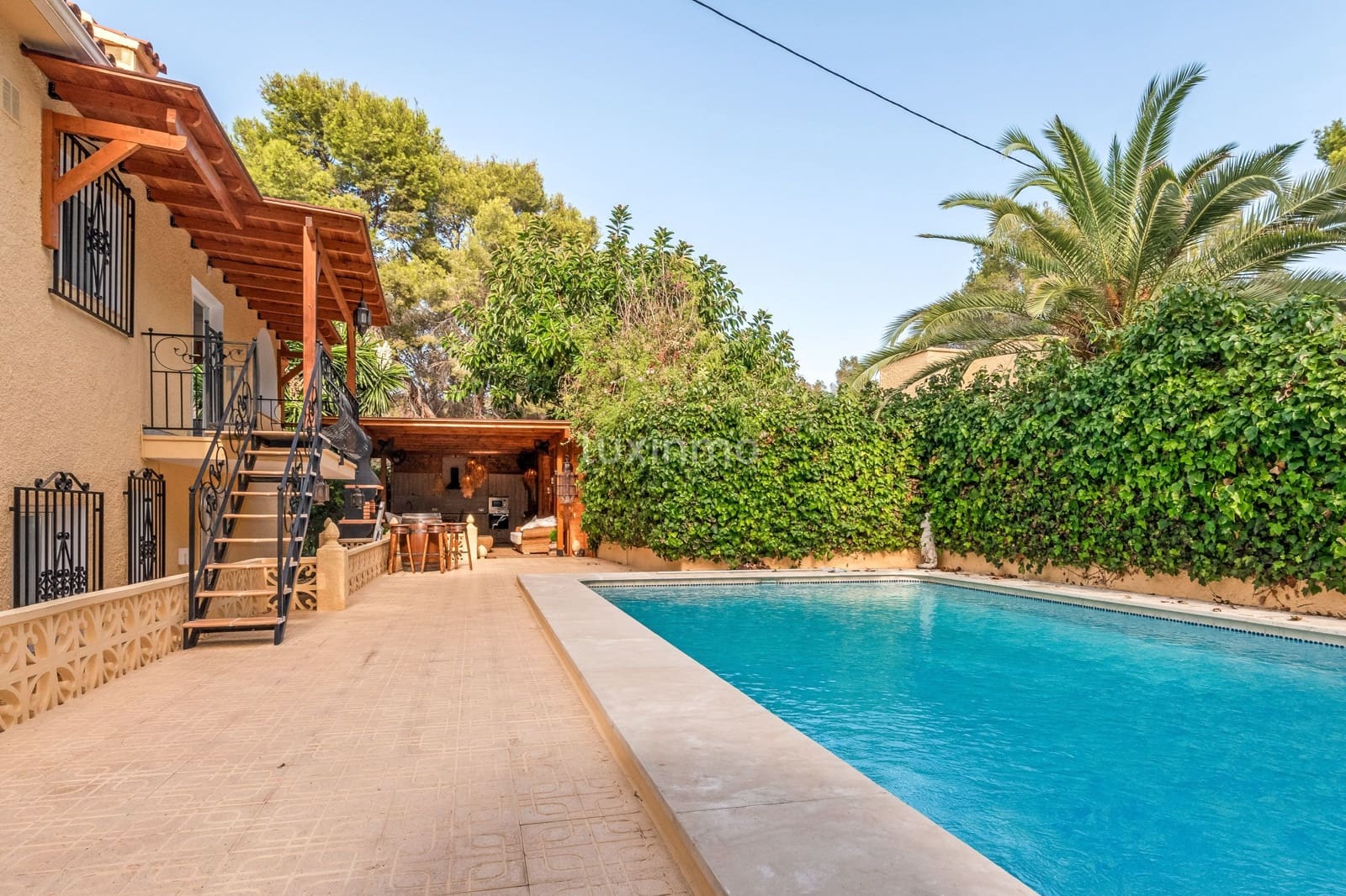 4 bedroom Villa for rent in Alfaz del Pi / L'Alfas del Pi with pool garage - € 3,500 (Ref: 9823787)