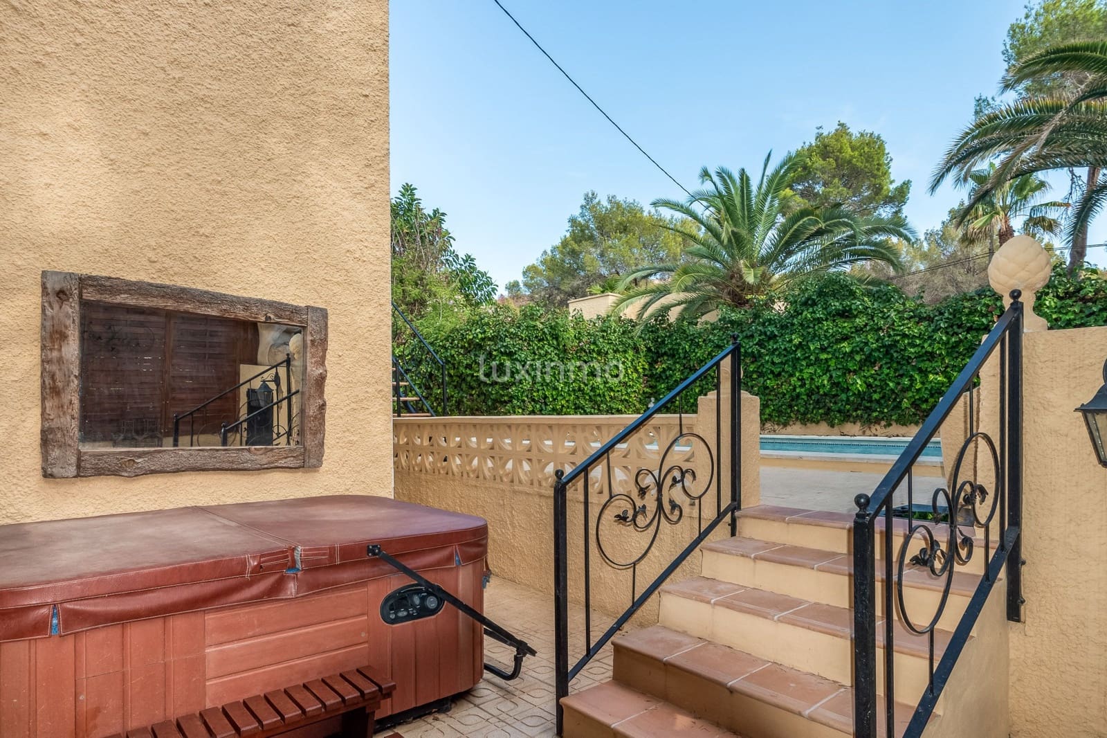 4 bedroom Villa for rent in Alfaz del Pi / L'Alfas del Pi with pool garage - € 3,500 (Ref: 9823787)