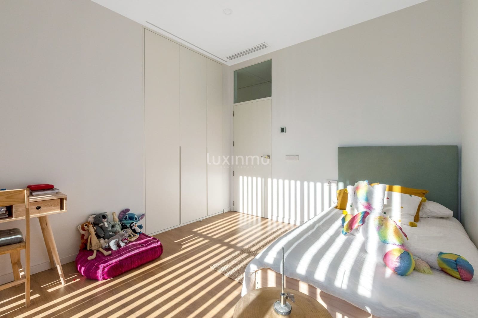 4 slaapkamer Villa te huur in Finestrat met zwembad - € 5.500 (Ref: 9833039)