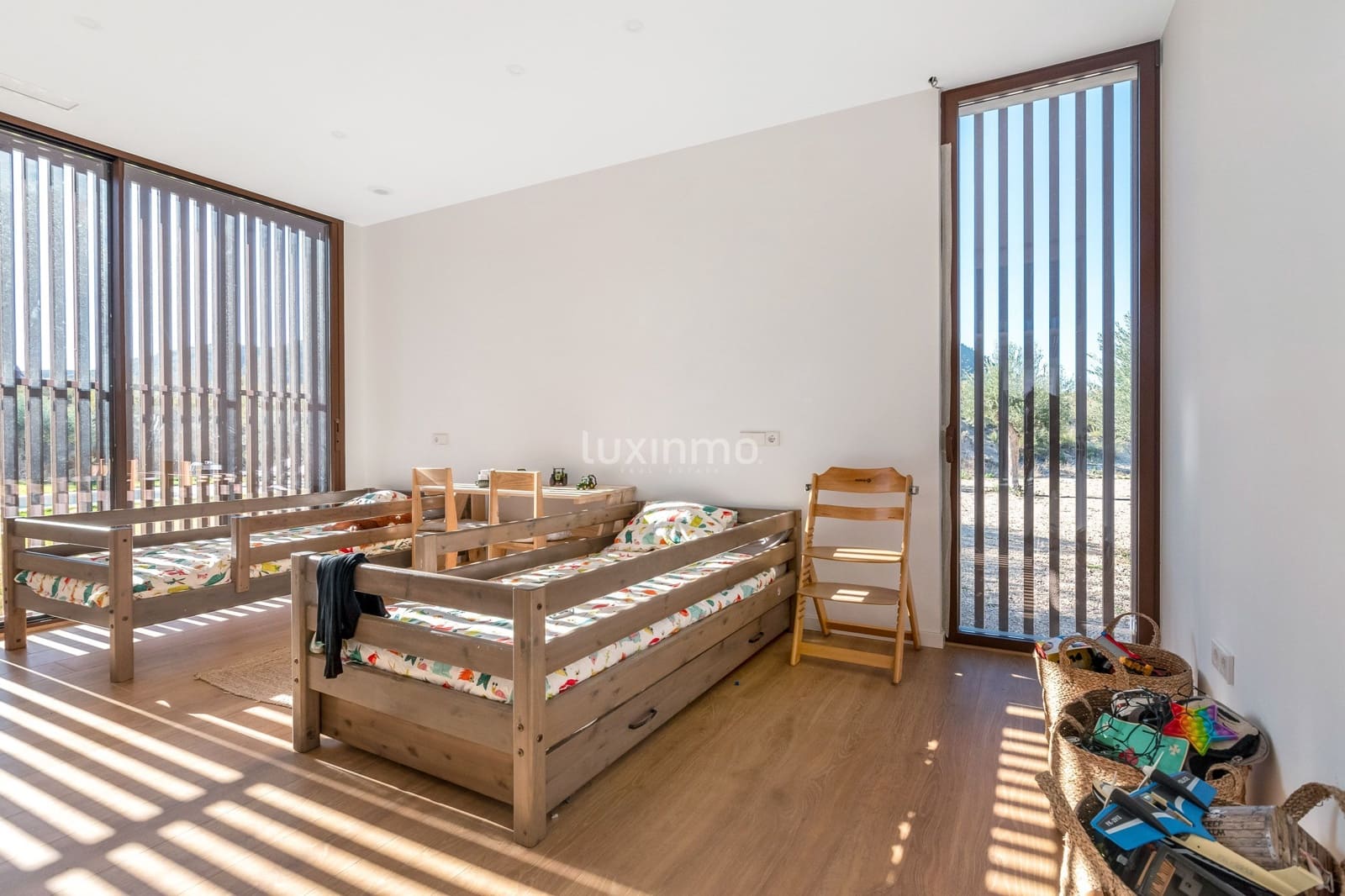 4 slaapkamer Villa te huur in Finestrat met zwembad - € 5.500 (Ref: 9833039)