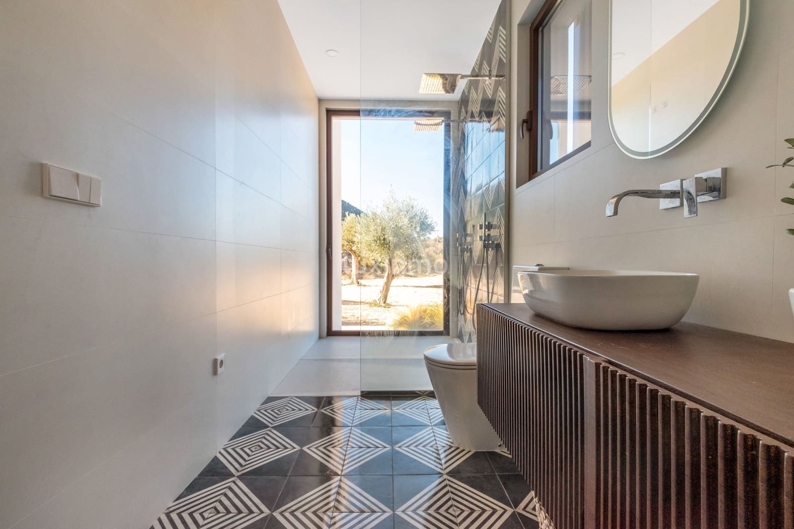 4 slaapkamer Villa te huur in Finestrat met zwembad - € 5.500 (Ref: 9833039)