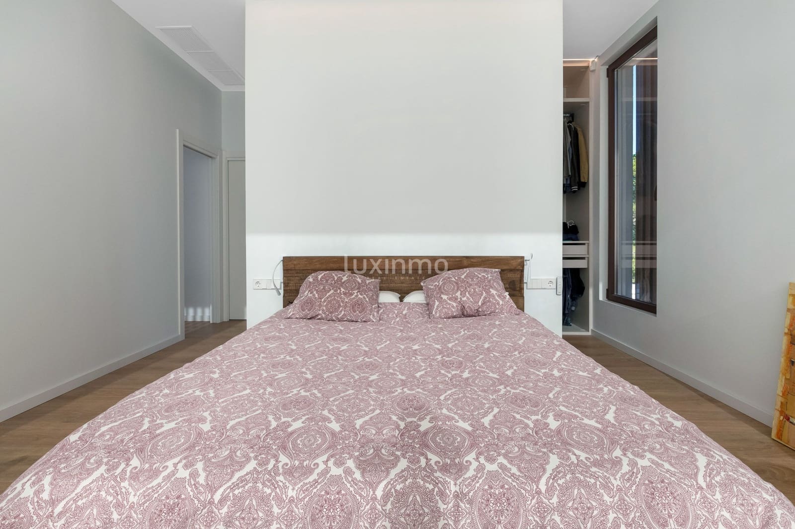 4 slaapkamer Villa te huur in Finestrat met zwembad - € 5.500 (Ref: 9833039)