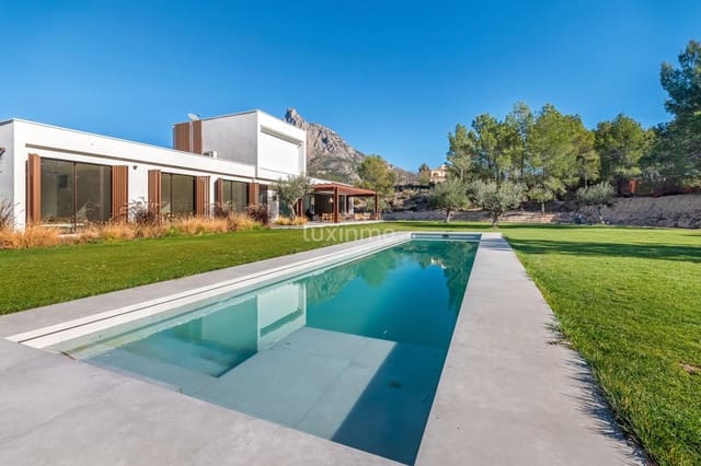 4 slaapkamer Villa te huur in Finestrat met zwembad - € 5.500 (Ref: 9833039)