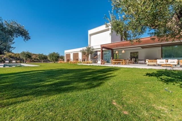 4 slaapkamer Villa te huur in Finestrat met zwembad - € 5.500 (Ref: 9833039)