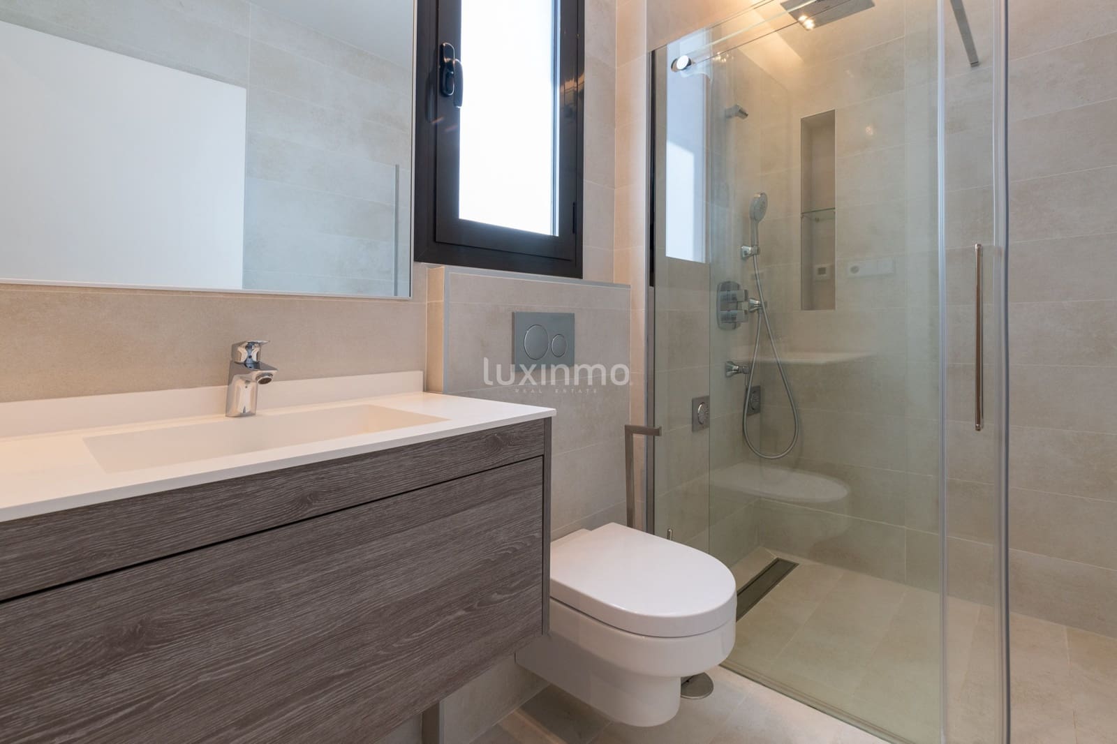 4 bedroom Villa for rent in Finestrat with pool garage - € 5,000 (Ref: 9841890)