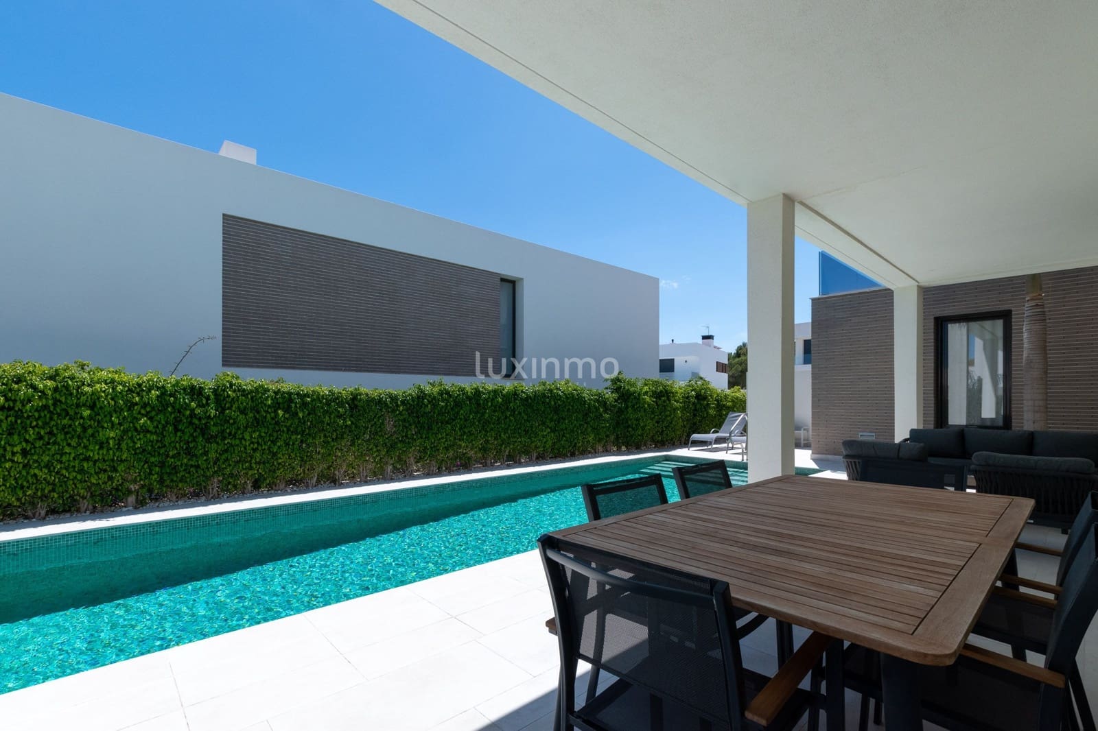 4 bedroom Villa for rent in Finestrat with pool garage - € 5,000 (Ref: 9841890)