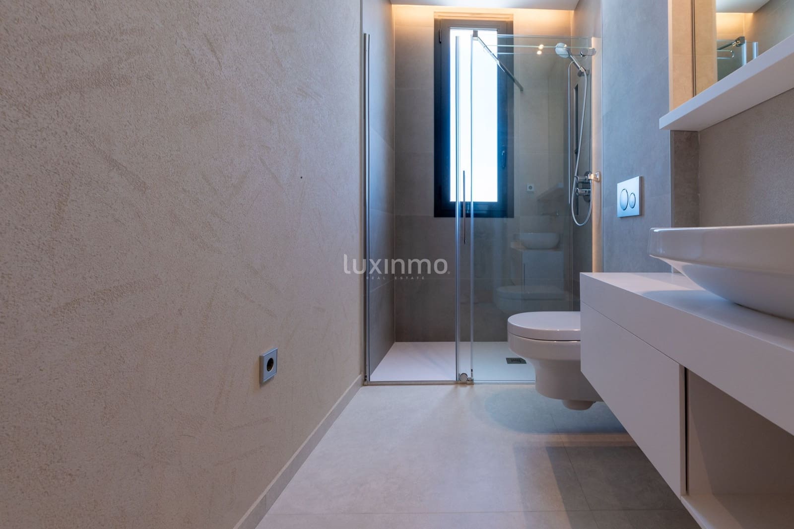 4 bedroom Villa for rent in Finestrat with pool garage - € 5,000 (Ref: 9841890)