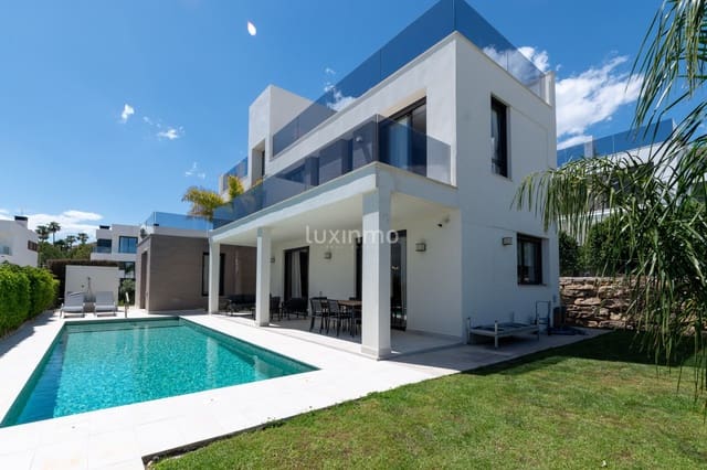 4 bedroom Villa for rent in Finestrat with pool garage - € 5,000 (Ref: 9841890)