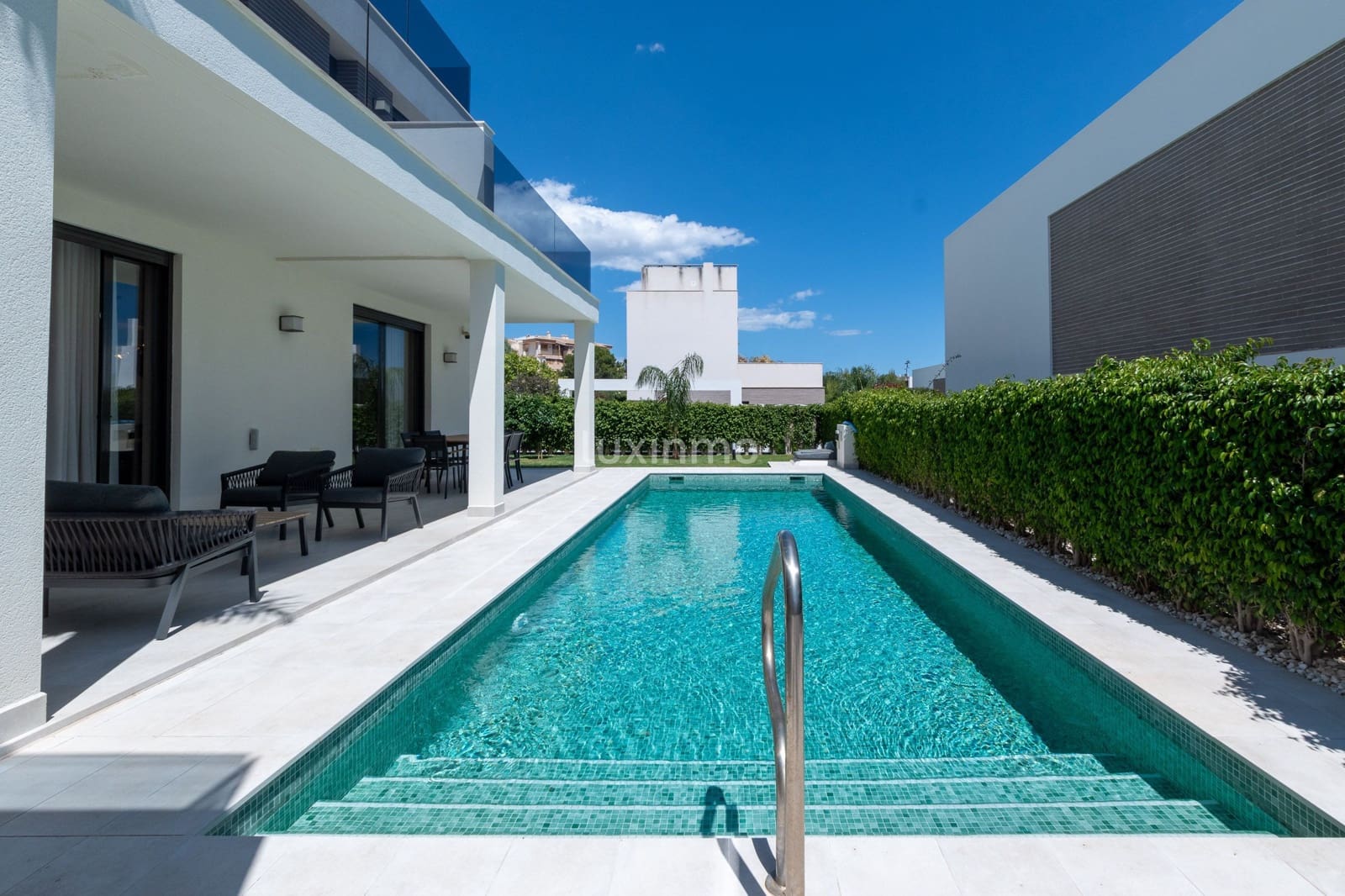 4 bedroom Villa for rent in Finestrat with pool garage - € 5,000 (Ref: 9841890)