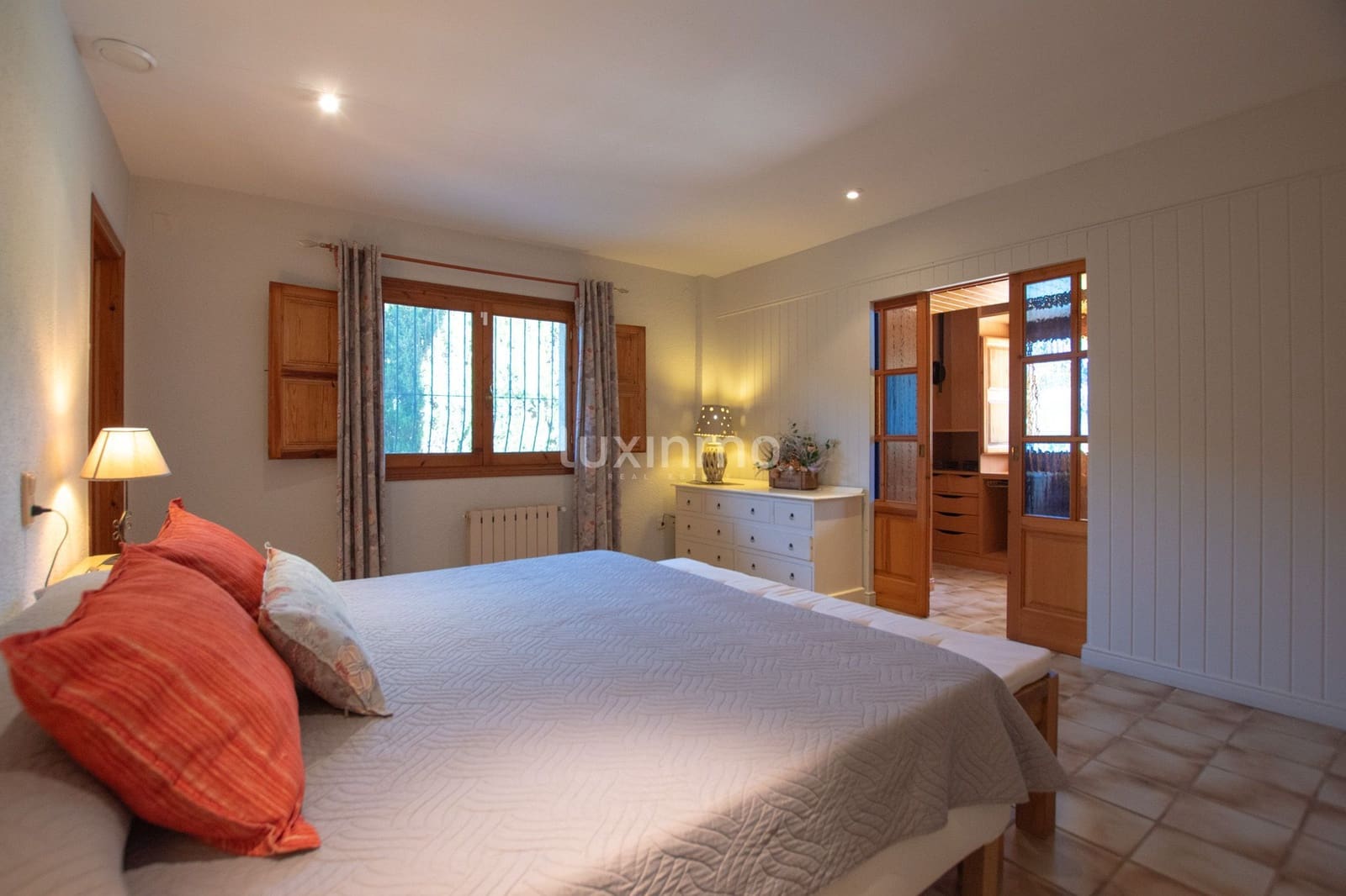 4 bedroom Villa for rent in Benissa with pool garage - € 2,700 (Ref: 9875263)