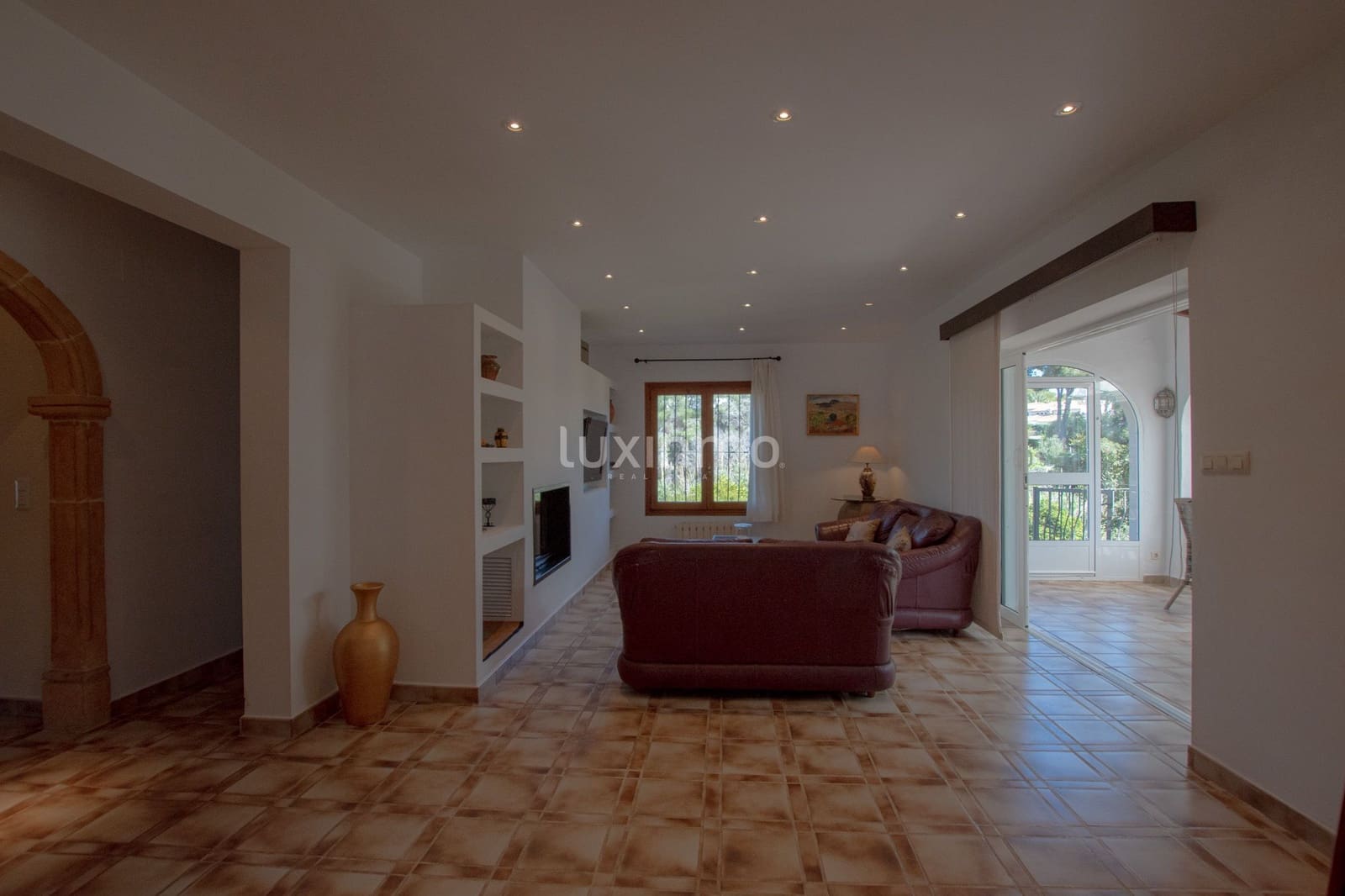 4 bedroom Villa for rent in Benissa with pool garage - € 2,700 (Ref: 9875263)