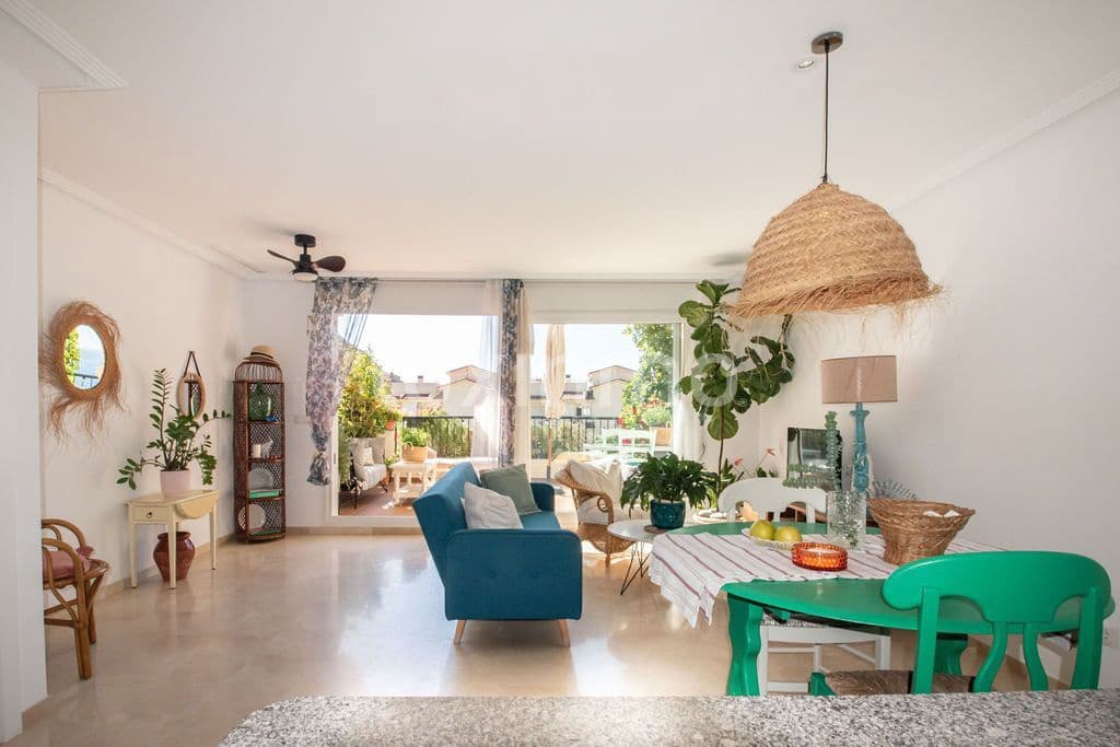 2 bedroom Apartment for sale in Altea with pool garage - € 325,000 (Ref: 9914954)