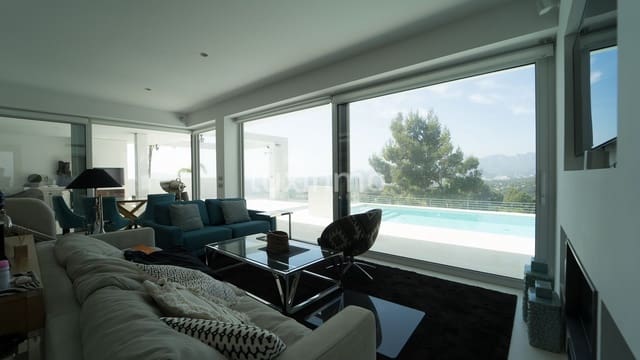 5 soverom Villa til salgs i Altea med svømmebasseng garasje - € 1 950 000 (Ref: 9928567)