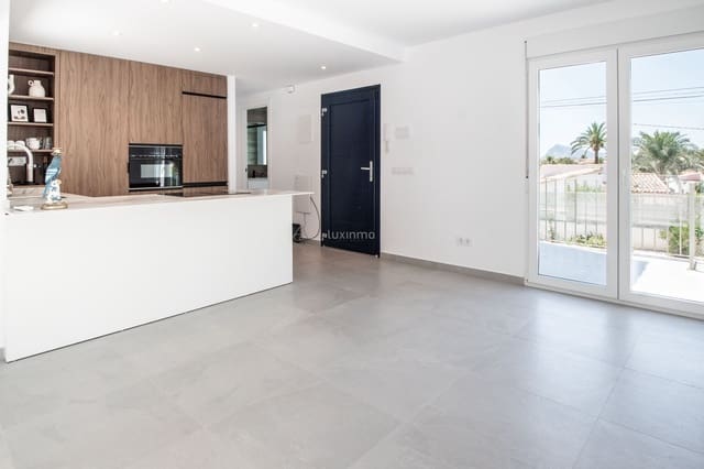3 slaapkamer Villa te huur in Altea met zwembad garage - € 1.850 (Ref: 9948933)