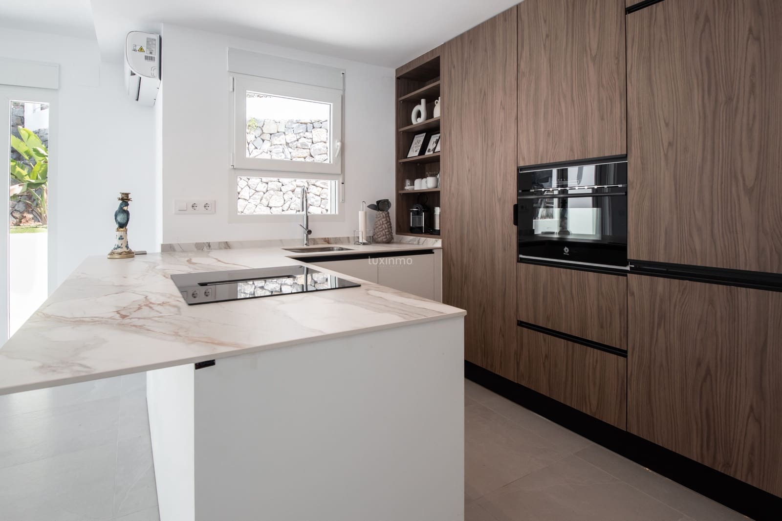 3 bedroom Villa for rent in Altea with pool garage - € 1,850 (Ref: 9948933)