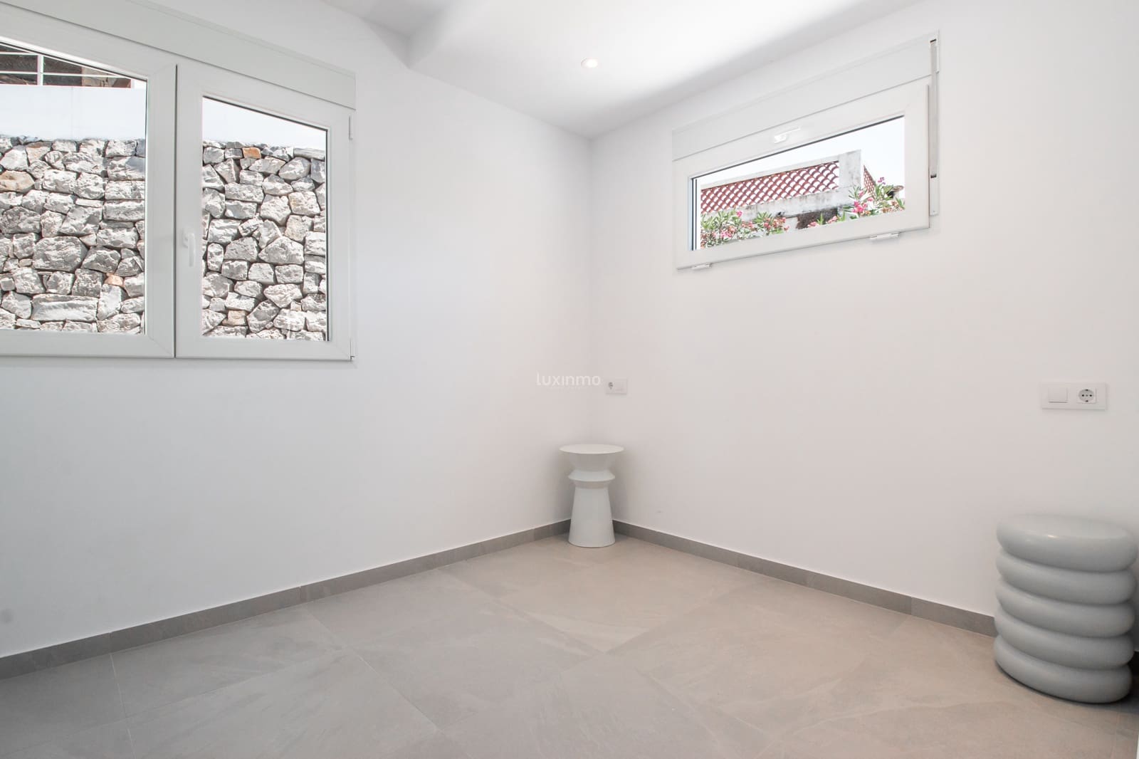 3 bedroom Villa for rent in Altea with pool garage - € 1,850 (Ref: 9948933)
