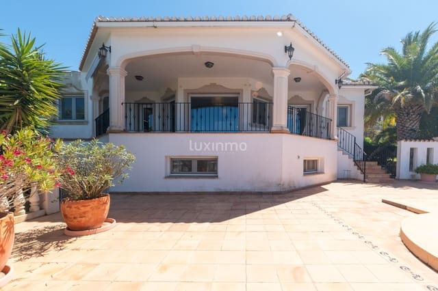 6 soverom Villa til salgs i Dénia med svømmebasseng garasje - € 1 290 000 (Ref: 9958577)