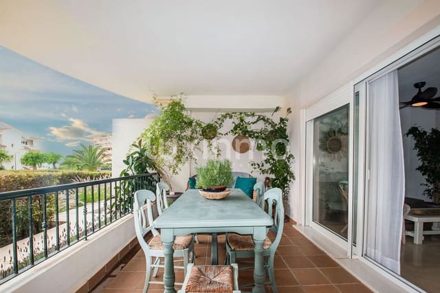 2 bedroom Apartment for sale in Altea with pool garage - € 430,000 (Ref: 9961555)