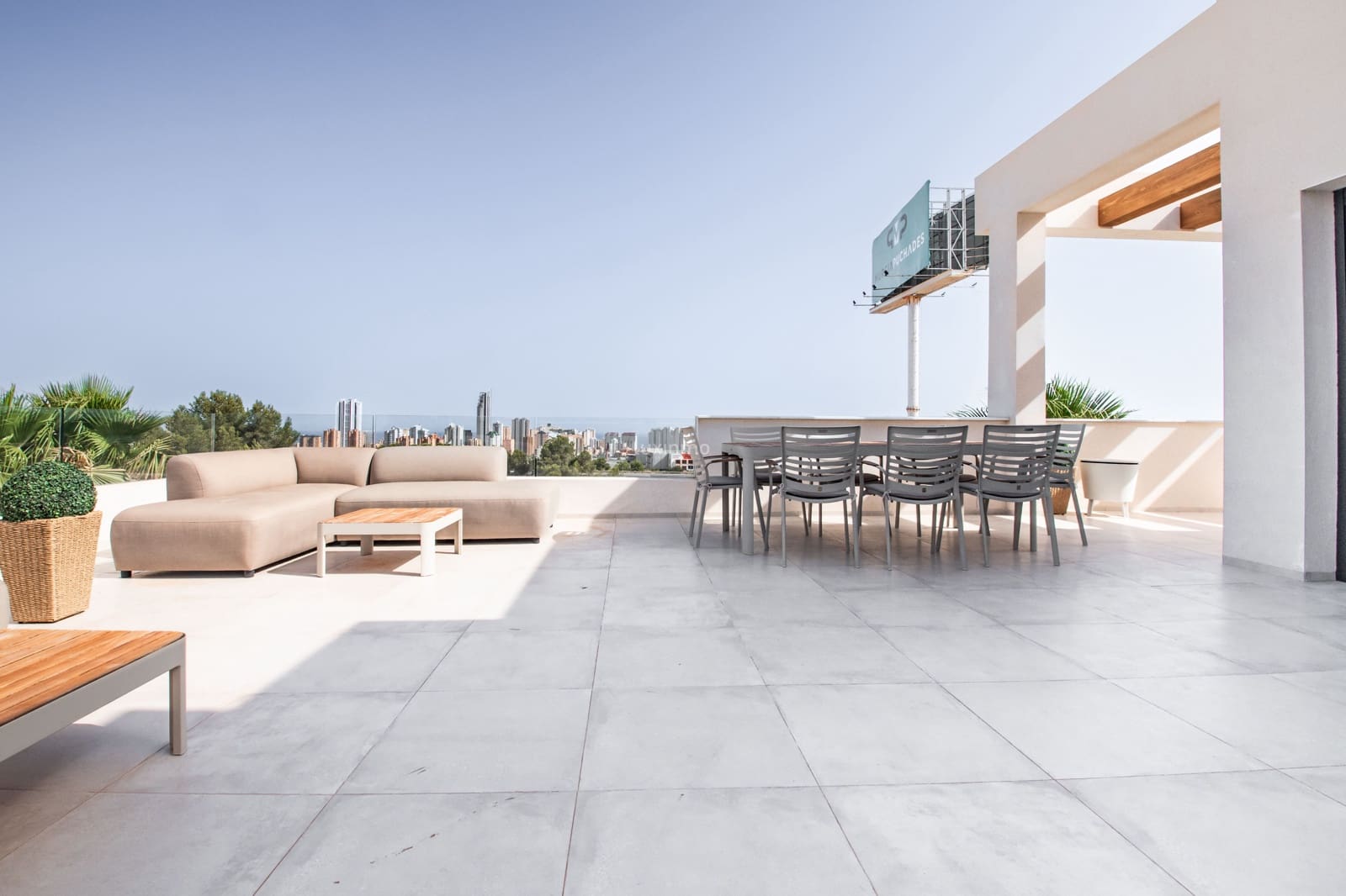 3 soveværelse Villa til leje i Finestrat med swimmingpool garage - € 3.600 (Ref: 9970888)