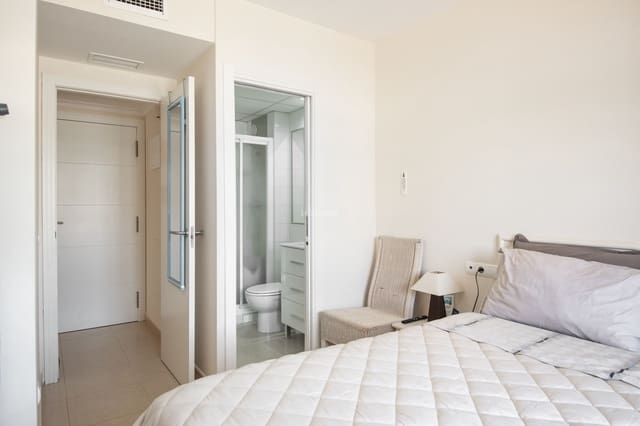 2 bedroom Flat for sale in Calpe / Calp with pool garage - € 399,000 (Ref: 9976484)