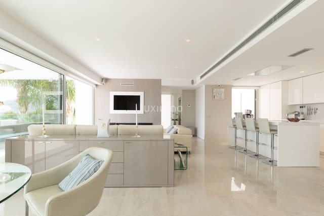 4 slaapkamer Villa te koop in Altea met zwembad garage - € 1.500.000 (Ref: 9981668)