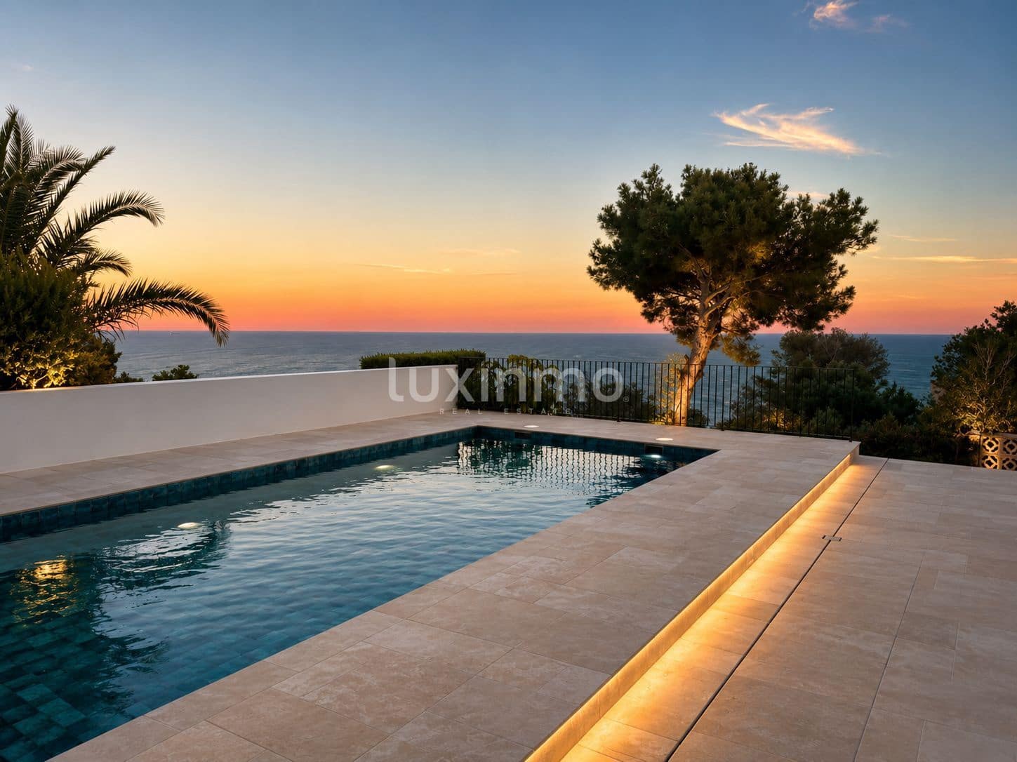 4 sypialnia Willa na sprzedaż w Javea / Xabia z basenem garażem - 1 980 000 € (Ref: 9985851)
