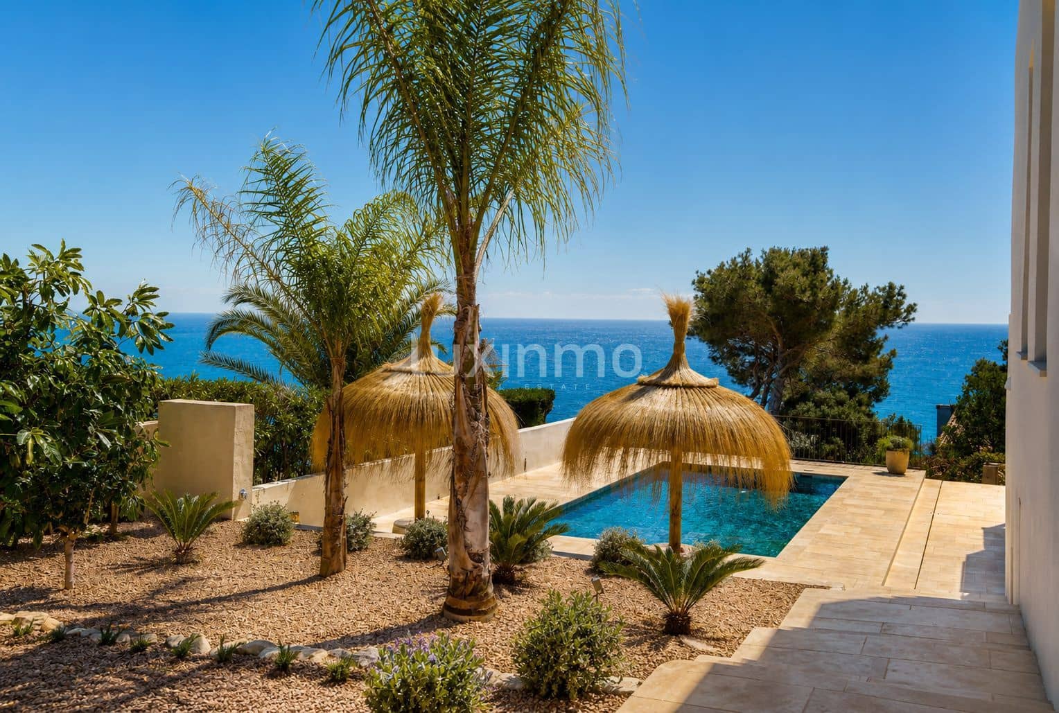 4 sypialnia Willa na sprzedaż w Javea / Xabia z basenem garażem - 1 980 000 € (Ref: 9985851)