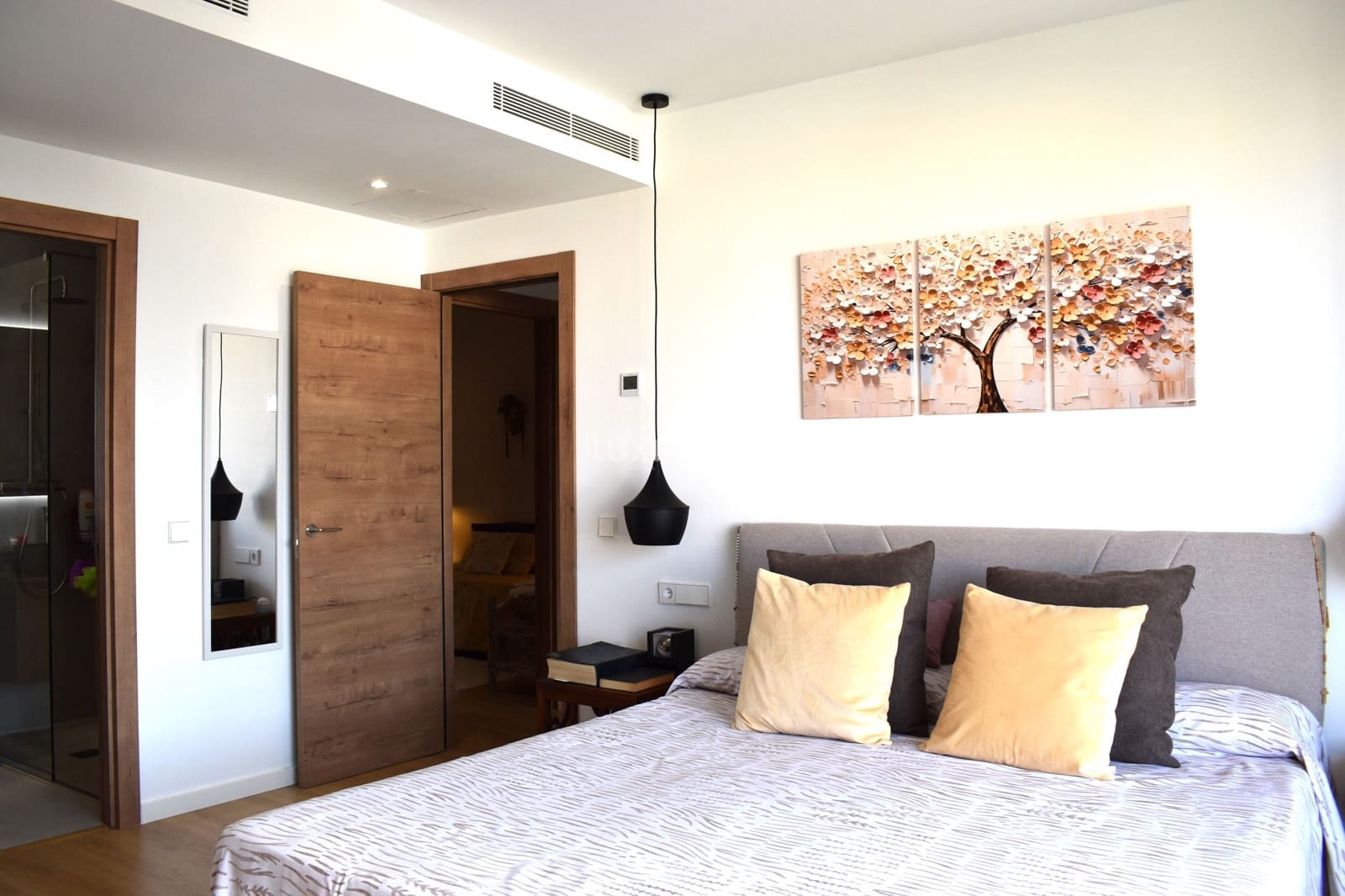 4 soveværelse Lejlighed til leje i Ibiza by - € 4.000 (Ref: 9989308)