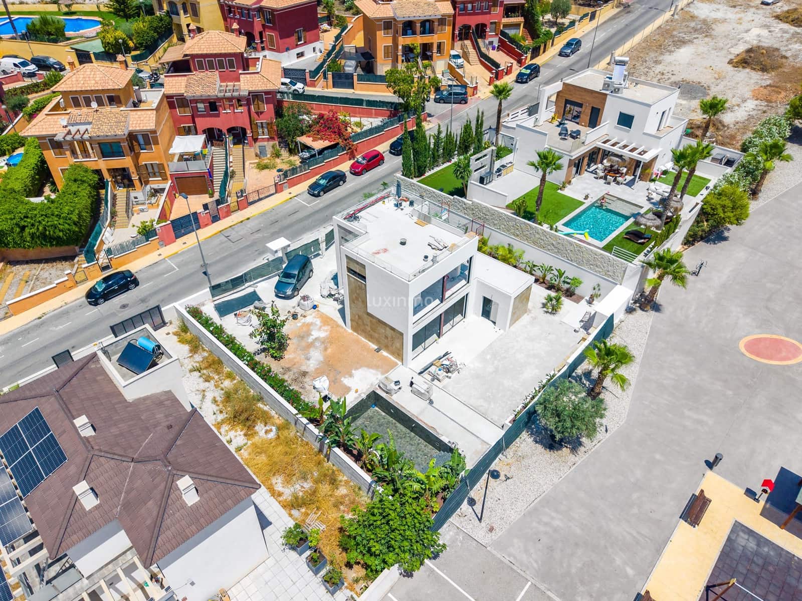 4 soveværelse Villa til salg i Finestrat med swimmingpool garage - € 890.000 (Ref: 9993606)
