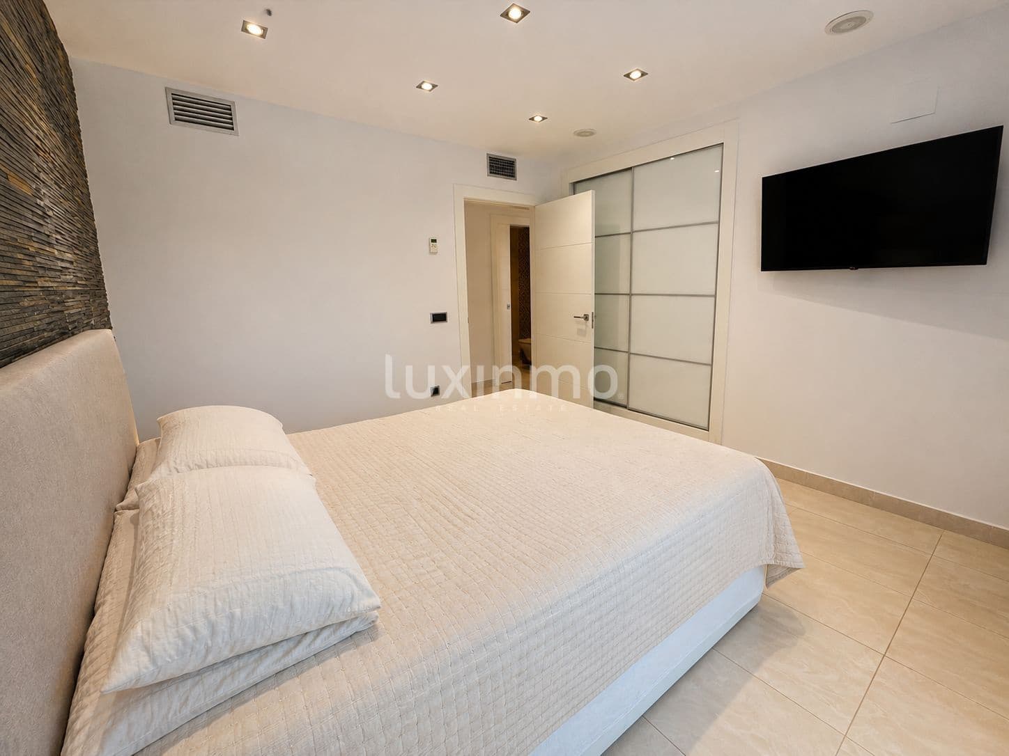3 sovrum Lägenhet att hyra i Altea med pool - 3 300 € (Ref: 9996252)