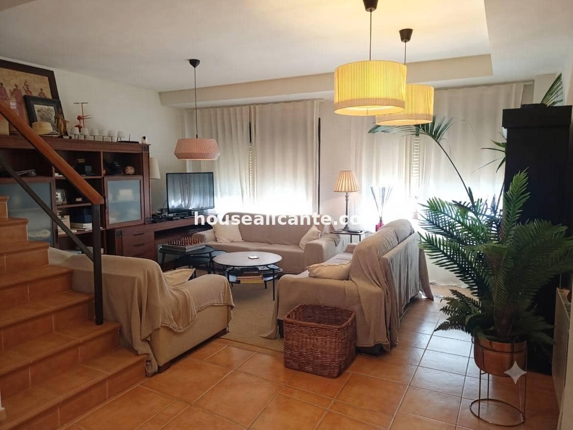 5 slaapkamer Rijtjeshuis te koop in San Juan de Alicante / Sant Joan d'Alacant met zwembad garage - € 780.000 (Ref: 10036257)