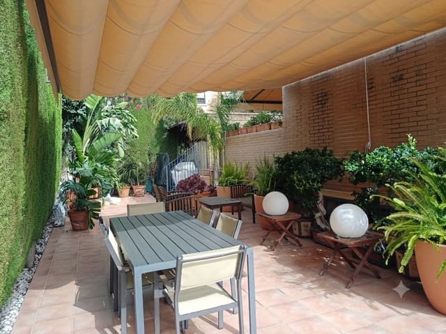 5 chambre Villa/Maison Mitoyenne à vendre à San Juan de Alicante / Sant Joan d'Alacant - 780 000 € (Ref: 10036257)