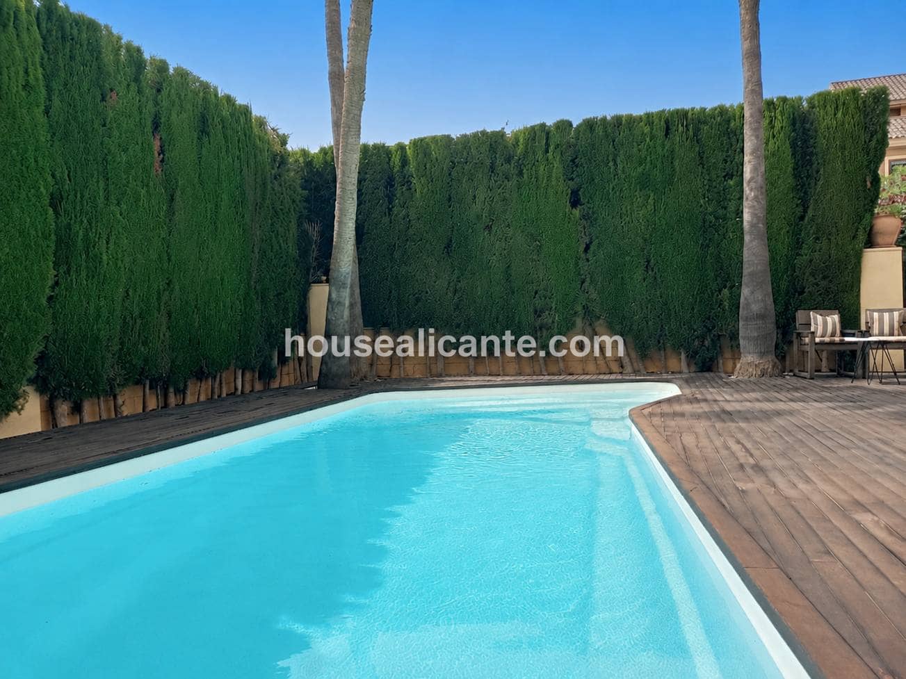 5 slaapkamer Rijtjeshuis te koop in San Juan de Alicante / Sant Joan d'Alacant met zwembad garage - € 780.000 (Ref: 10036257)