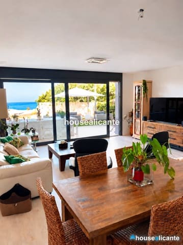 4 sovrum Radhus till salu i Alicante stad med pool garage - 3 200 000 € (Ref: 10110393)
