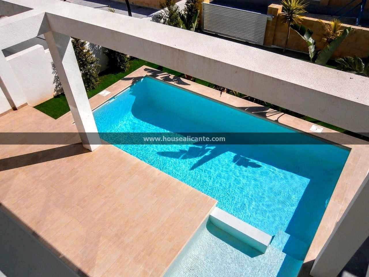 4 bedroom Villa for sale in Santa Pola with pool garage - € 435,000 (Ref: 9640563)